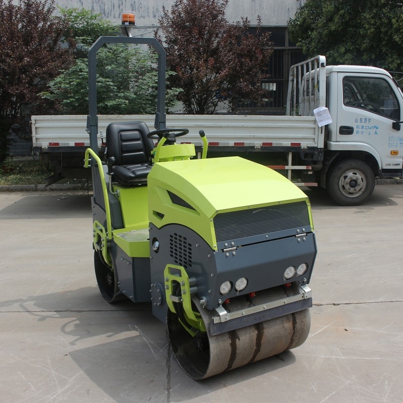 振動(dòng)異常的小型壓路機(jī),，大概率是振動(dòng)軸承出現(xiàn)了問題